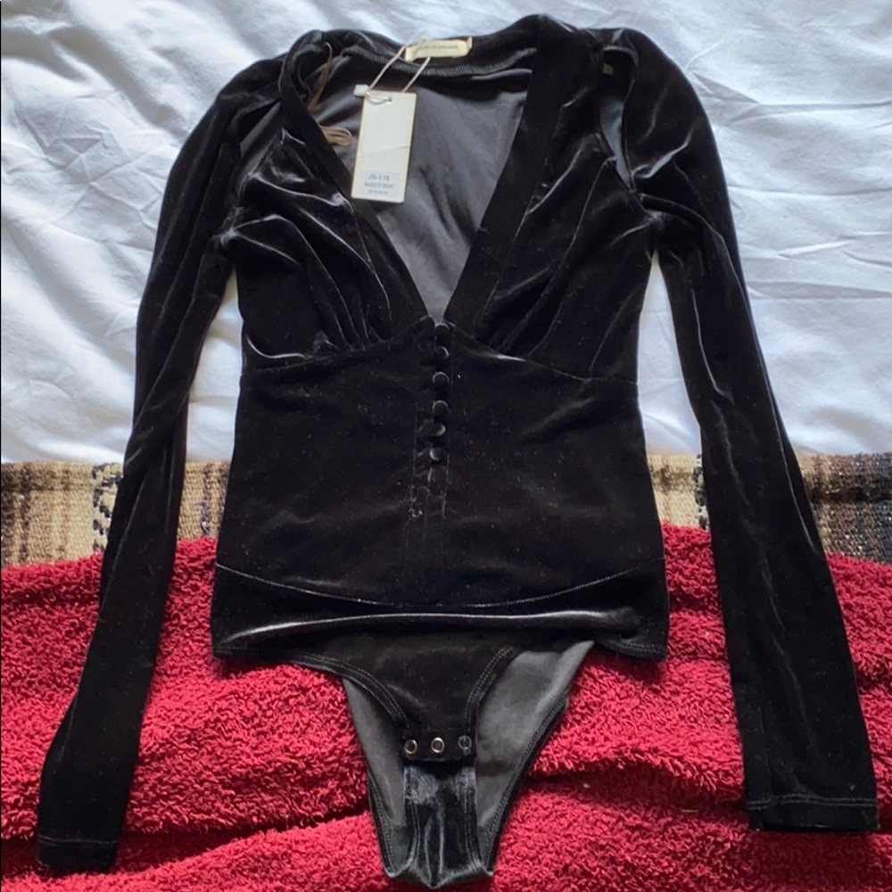 Maker of Dreams Velvet Bodysuit (Black)